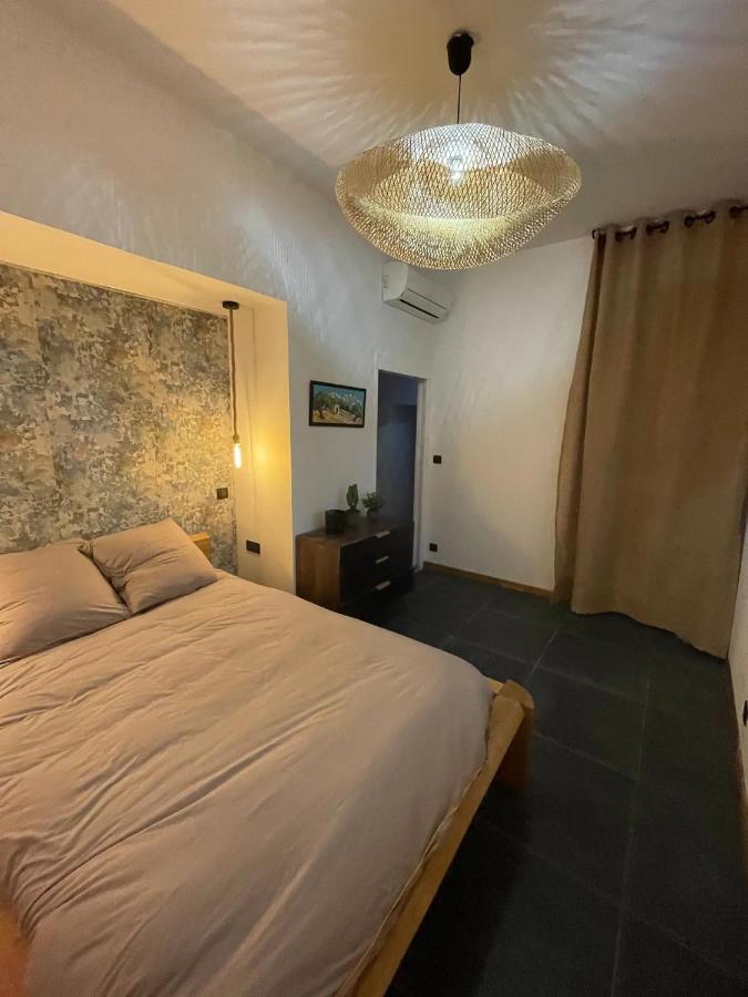 110m2 Terrasse Climatise Quartier Medieval Apartment Clermont-Ferrand